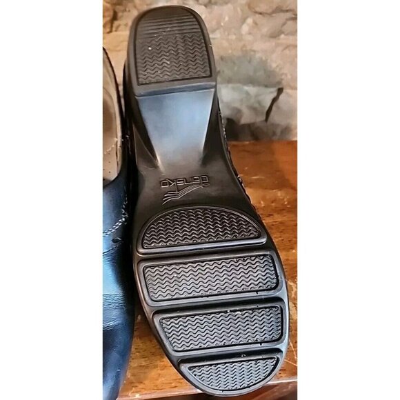 Dansko Nursing Shoe Women's Black Leather Clogs Size US 9/39 Lightly Worn - Picture 7 of 9